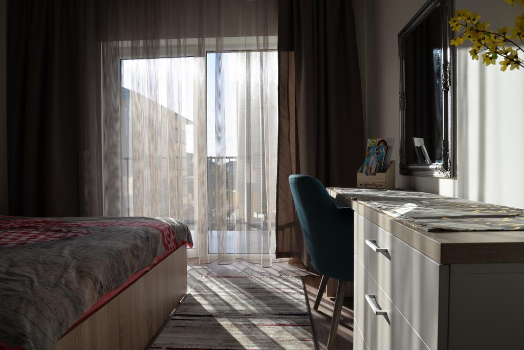 Apartment Cristian 2 Тимишоара Екстериор снимка